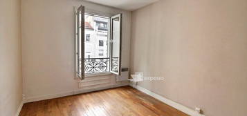 Appartement 2 pièces 33 m2 rue Rivay