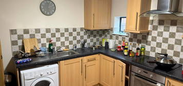 2 bed shared accommodation to rent