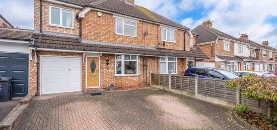 5 bedroom semi-detached house for sale