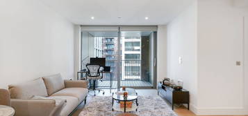 Flat for sale in Palmer Road SW11