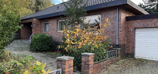 Großzügiger sanierter Winkelbungalow mit Terrasse in Wohlfühllage