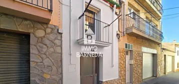 Chalet en Carrer de Peralada, 24