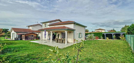 Maison  à vendre, 4 pièces, 2 chambres, 110 m²