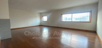 Apartamento T4 em Aveiro (Com Garagem)