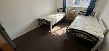 1 bedroom house share