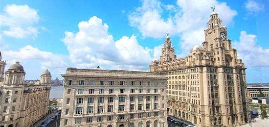 Flat to rent in The Strand, Liverpool L2