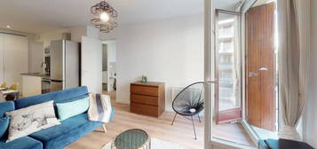 Appartement meublé  à louer, 5 pièces, 4 chambres, 77 m²