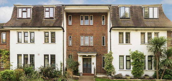 Flat for sale in Tower Road, Twickenham TW1