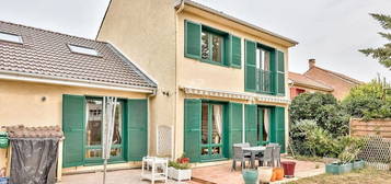 Maison 6 pièces 140 m²