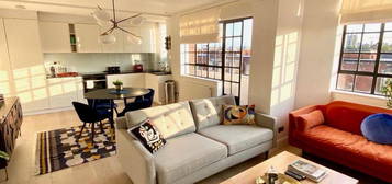 Flat for sale in Sloane Avenue, London SW3