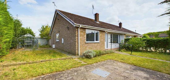 3 bedroom semi-detached bungalow for sale