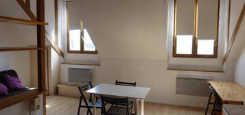 Location appartement 1 pièce 29 m²