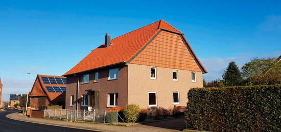 3 Zimmer Altbauwohnung mit 91 m2 in Ottbergen, 510 Euro