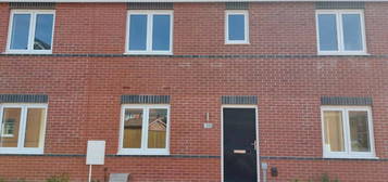 3 bedroom terraced house