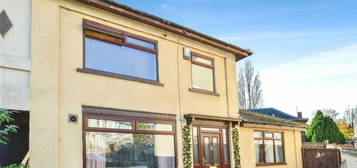 5 bedroom semi-detached house for sale