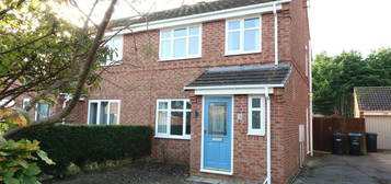 3 bedroom semi-detached house