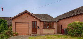 2 bedroom detached bungalow for sale