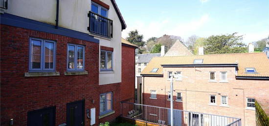 3 bedroom semi-detached house