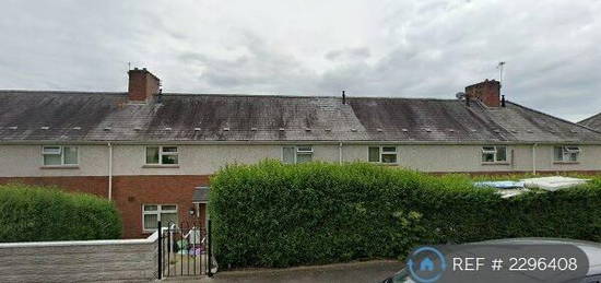 2 bedroom semi-detached house