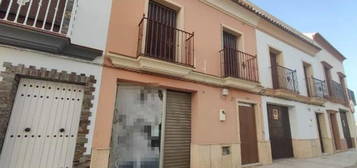 Chalet adosado en venta en calle Fuensanta, 21