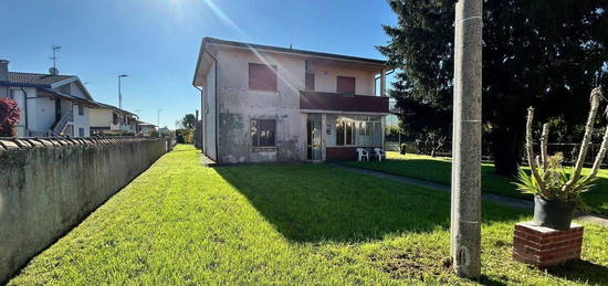 Casa indipendente in vendita a San Martino di Venezze