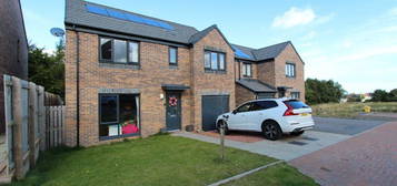 5 bed detached house to rent