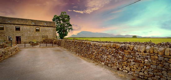 Barn conversion to rent in Walker Fold, Raikes Farm, Near Burnsall. Skipton BD23