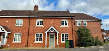 3 bedroom semi-detached house