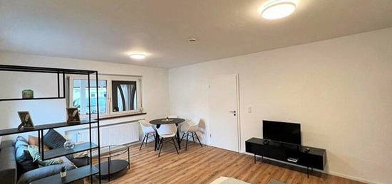 2-Zimmerwohnung mit TV, Internet, Küche, Dusche/Wc, Waschmaschine, Trockner und Stellplatz