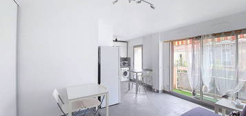 Studio Meublé 28.27 m²+ balcon Quartier : 5 Avenues