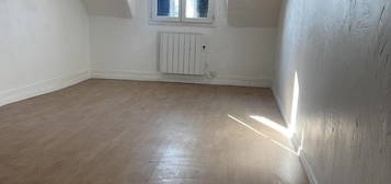 Appartement  à louer, 2 pièces, 1 chambre, 45 m²