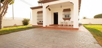 Chalet en Las Lagunas - Campano, Chiclana de la Frontera