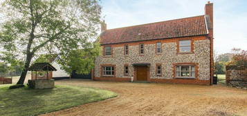 8 bedroom detached house for sale