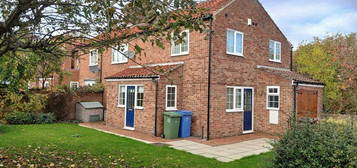 Semi-detached house to rent in High Street, Everton, Doncaster DN10