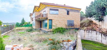 Casa o chalet en venta en Calle Alcor de Santa Ana y Don Juan, Ceres Golf