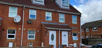 3 bed property to rent