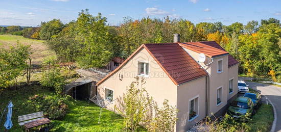 Rodinný dům, 205 m² + 1076 m² pozemek, Otruby, Slaný