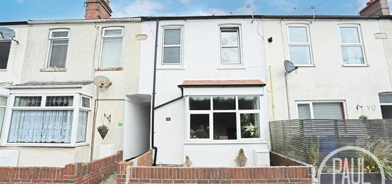 2 bed terraced house for sale