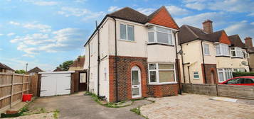 Property to rent in Grantley Road, Guildford GU2