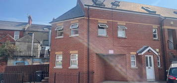 2 Deramore Mews, Belfast, BT7 3FS