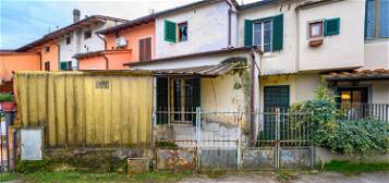 Casa indipendente in vendita a Nespolo - Chiazzano - Sant'Agostino