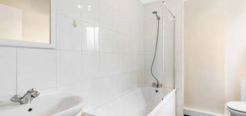 2 bed flat to rent