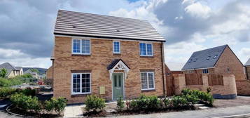 3 bedroom semi-detached house