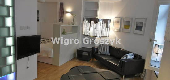 Pl. Konstytucji, designerski, cichy apartament