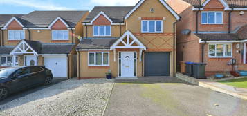 4 bed detached house for sale