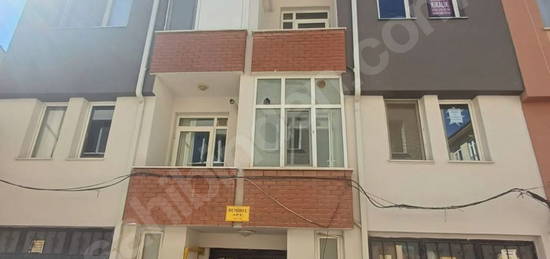 GAYE EMLAKTAN OGÜ KARŞISINDA AYRI MUTFAKLI KİRALIK 1+1 DAİRE