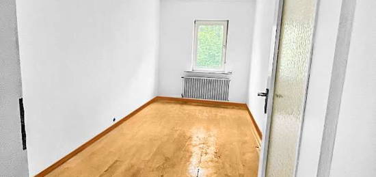 Ein Zimmer in einer 3-Zimmer-Wohngemeinschaft in Fulda