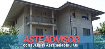 Appartamento in Via Bruna 114