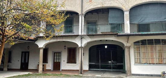 CASA INDIPENDENTE A BOLTIERE