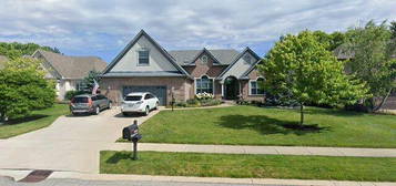 11940 Pebblepointe Pass, Carmel, IN 46033